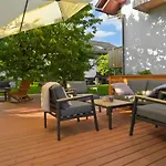 Apartmaji Nija *