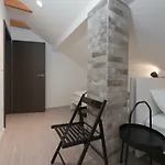 Apartmaji Nija Apartamento *