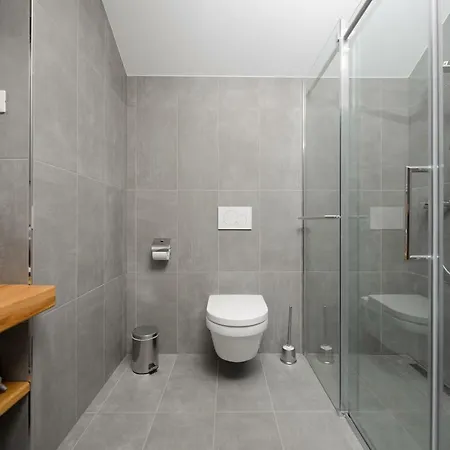 Apartmaji Nija *