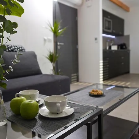 Apartmaji Nija Apartment