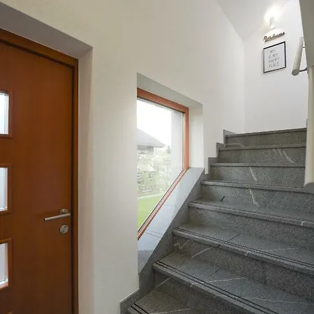 Apartmaji Nija Apartma *