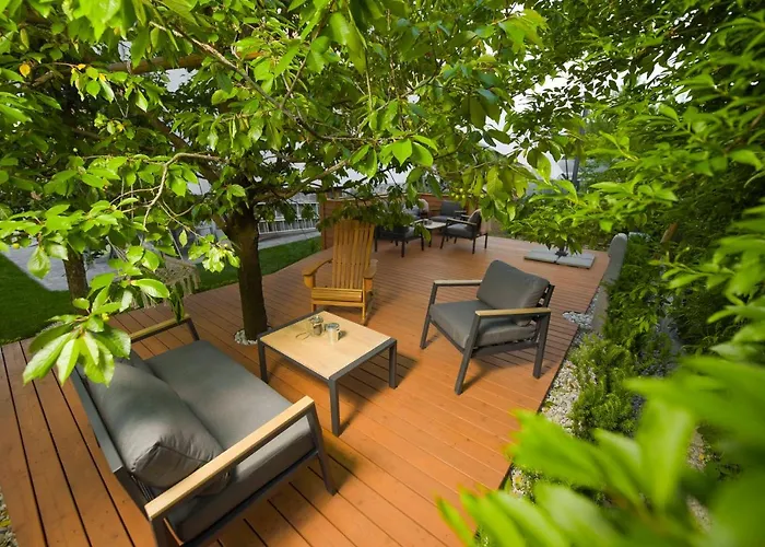 Apartmaji Nija בלד