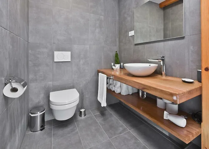 Apartmaji Nija בלד